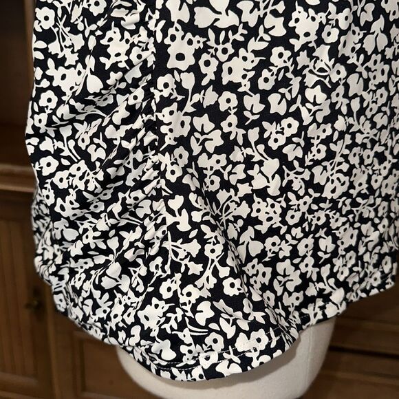 Lands End Chlorine Resistant Underwire Wrap Tankini Top, size Plus 20W — NWT - Picture 4 of 7